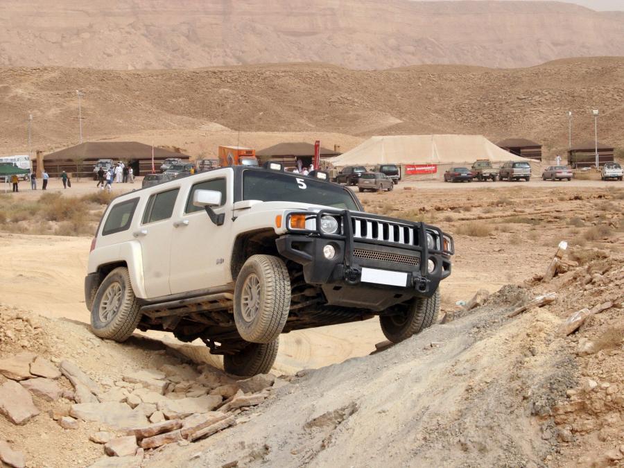  Hummer H3 2005 года  (фото 25 из 29)
